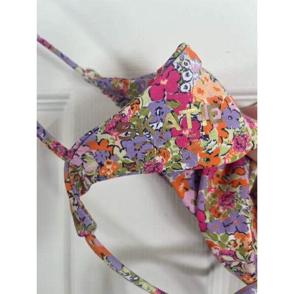 Skatie• ‘Demi’ Bikini Top in MONTECITO - Picture 6 of 15